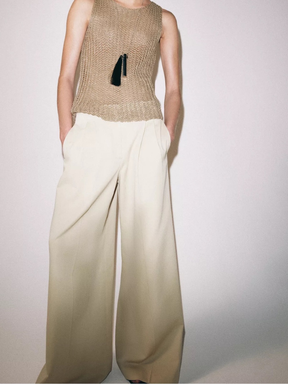 NWT/ Sz Med /Wide-Leg Cream Trousers - Classic High-Rise Women’s Pants - Picture 1 of 8